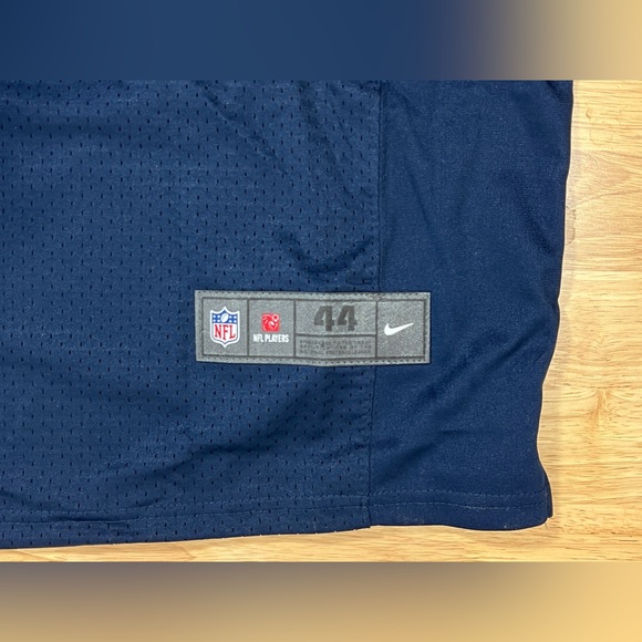 Russell Wilson Seattle Seahawks Signed Jersey 3 Nike Autograph NFL 44 Auto COA - Picture 12 of 16